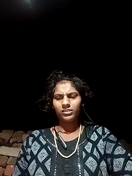 Snapshot of Jyoti_thakurr chatting on October 9, 2025, 10:08 pm Jyoti thakurr online show from October 9, 2025, 10:08 pm