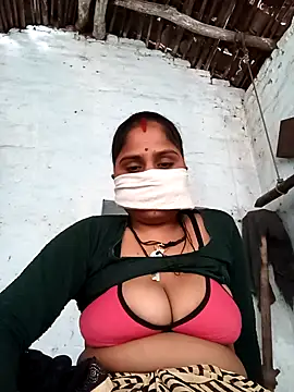 Snapshot of Sheema_tyagi chatting on November 3, 2025, 8:04 am Sheema tyagi online show from November 3, 2025, 8:04 am