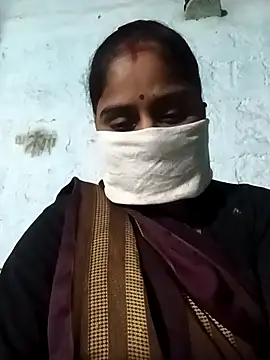 Snapshot of Sheema_tyagi chatting on November 10, 2025, 11:04 pm Sheema tyagi online show from November 10, 2025, 11:04 pm