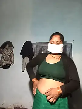 Snapshot of Sheema_tyagi chatting on December 3, 2025, 3:32 pm Sheema tyagi online show from December 3, 2025, 3:32 pm