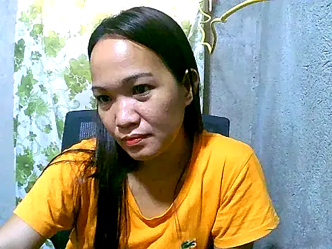 Snapshot of Sexxypinay chatting on October 15, 2025, 4:01 am Sexxypinay online show from October 15, 2025, 4:01 am
