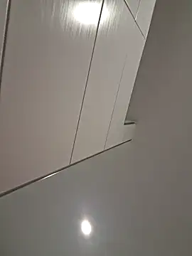 Snapshot of Longus_ chatting on November 6, 2025, 5:25 pm Longus online show from November 6, 2025, 5:25 pm