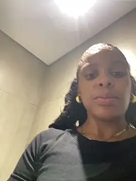 Snapshot of 031bubbles chatting on March 2, 2026, 7:15 am 031bubbles online show from March 2, 2026, 7:15 am