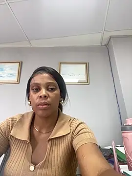 Snapshot of 031bubbles chatting on March 13, 2026, 7:37 am 031bubbles online show from March 13, 2026, 7:37 am