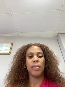 Snapshot of 031bubbles chatting on March 31, 2026, 12:05 pm 031bubbles online show from March 31, 2026, 12:05 pm