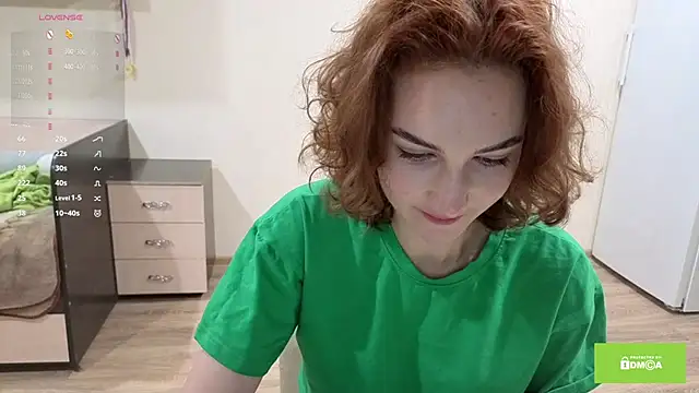 lady linaa online show from September 30, 2025, 4:01 pm