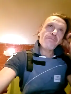 Kuba Gd online show from November 12, 2025, 3:18 am