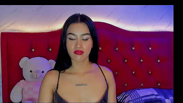 Snapshot of Lizzy_LaBelle chatting on November 3, 2025, 4:25 am Lizzy LaBelle online show from November 3, 2025, 4:25 am