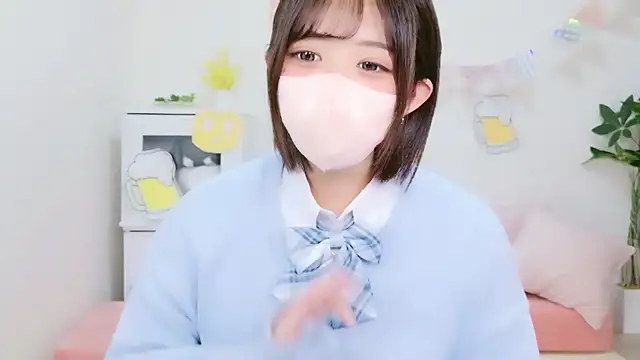 Hinata Sun online show from September 28, 2025, 9:36 am