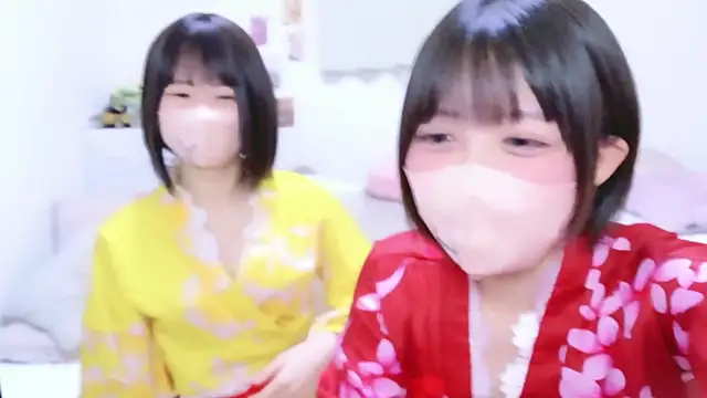 Hinata Sun online show from March 8, 2026, 1:26 pm