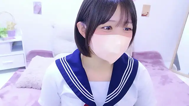 Hinata Sun online show from June 5, 2026, 11:38 am