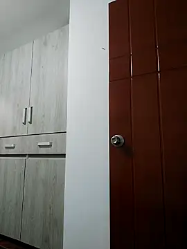 mia mancinii online show from March 7, 2026, 5:32 pm