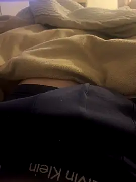 ppeterb online show from November 11, 2025, 2:55 am