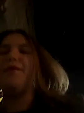 Snapshot of IssadoraaPink chatting on September 23, 2025, 6:11 pm IssadoraaPink online show from September 23, 2025, 6:11 pm