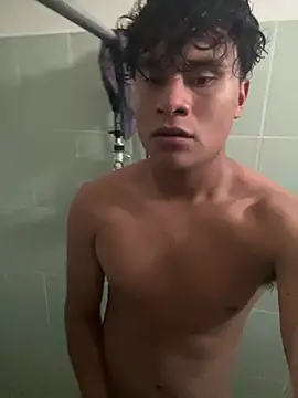 VRGUD0N19cm online show from April 5, 2026, 10:51 pm