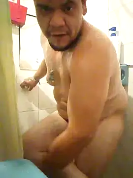 Snapshot of Maniakone chatting on October 22, 2025, 3:07 am Maniakone online show from October 22, 2025, 3:07 am