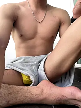 anhkiet huang online show from September 25, 2025, 12:58 am