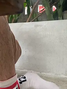 anhkiet huang online show from February 5, 2026, 5:23 am