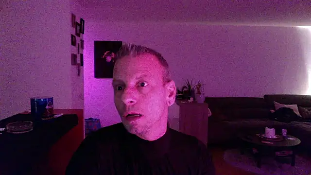 Snapshot of Shenja79 chatting on January 10, 2026, 7:15 pm Shenja79 online show from January 10, 2026, 7:15 pm