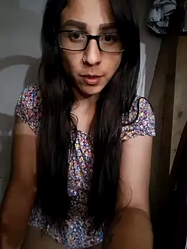 Lindasimpson online show from September 15, 2025, 11:32 am