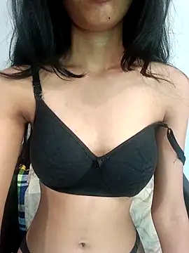 Daizy Shah online show from December 1, 2025, 7:57 am