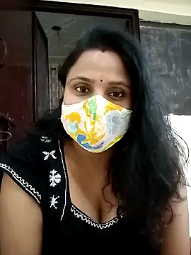 Shikha-mehra7 online show from October 22, 2025, 2:39 pm