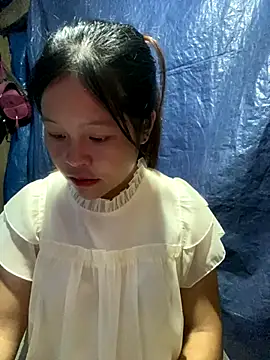 Snapshot of O_o_UwU_o_O chatting on September 28, 2025, 1:33 am O o UwU o O online show from September 28, 2025, 1:33 am