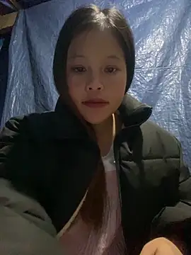 O o UwU o O online show from December 15, 2025, 1:54 am