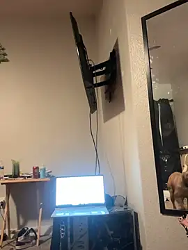 Adrianeverhart0828 online show from April 28, 2026, 5:34 am