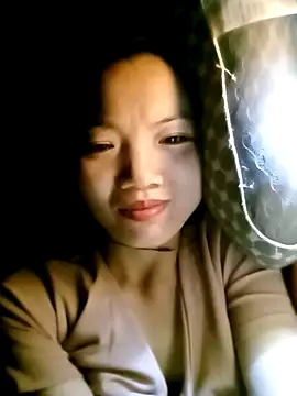Snapshot of ngan-cute chatting on November 12, 2025, 1:33 pm ngan-cute online show from November 12, 2025, 1:33 pm