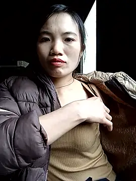 Snapshot of ngan-cute chatting on February 23, 2026, 1:36 am ngan-cute online show from February 23, 2026, 1:36 am