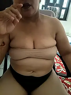 Snapshot of angel_ridhi chatting on September 23, 2025, 5:43 am angel ridhi online show from September 23, 2025, 5:43 am