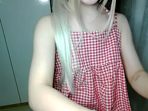 Annabelle-e online show from March 23, 2026, 3:38 pm