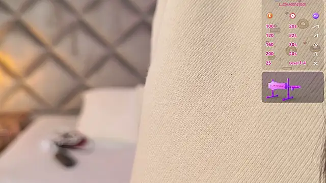 Snapshot of amy_greene chatting on October 2, 2025, 11:39 am amy greene online show from October 2, 2025, 11:39 am