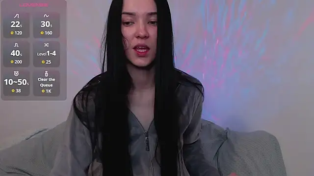 Veliora online show from October 9, 2025, 2:59 pm