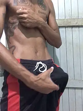 Snapshot of lcsexy45 chatting on March 6, 2026, 4:36 pm lcsexy45 online show from March 6, 2026, 4:36 pm