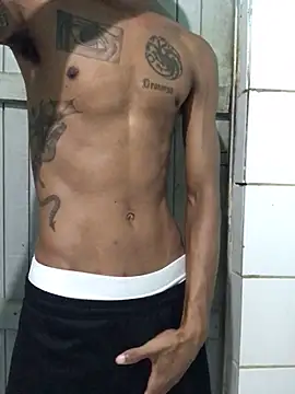 lcsexy45 online show from May 3, 2026, 5:08 pm