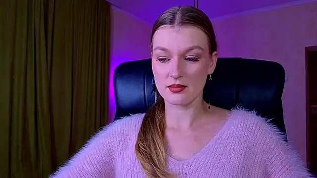 MysticVenus  online show from February 2, 2026, 3:22 pm