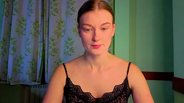 MysticVenus  online show from March 21, 2026, 4:43 pm