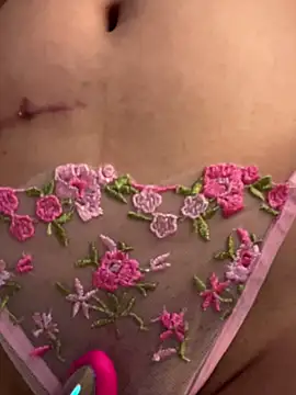 Juanita-Diaz online show from April 10, 2026, 8:46 pm