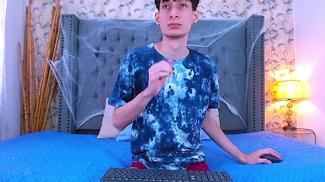 Luke Carter online show from October 18, 2025, 1:12 pm