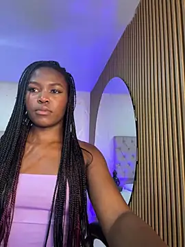 Snapshot of eliza_eup chatting on June 18, 2026, 6:12 pm eliza eup online show from June 18, 2026, 6:12 pm