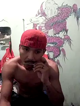 Snapshot of Calivazil chatting on October 5, 2025, 2:26 pm Calivazil online show from October 5, 2025, 2:26 pm