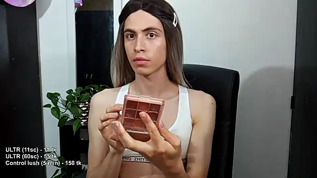 Snapshot of Andy_Roses chatting on December 19, 2025, 2:40 am Andy Roses online show from December 19, 2025, 2:40 am