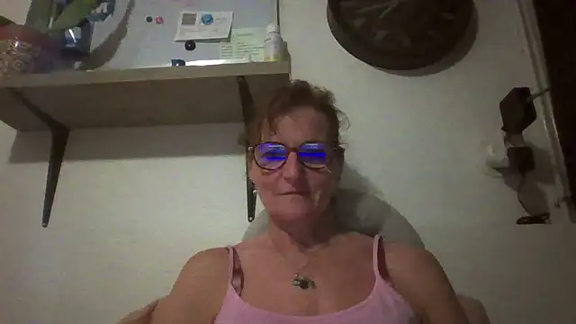 Valinella online show from September 9, 2025, 7:35 pm