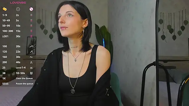 Lynn Martin online show from May 21, 2026, 5:31 pm