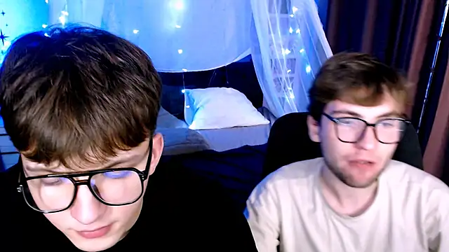 travis wolf  online show from November 20, 2025, 8:41 pm