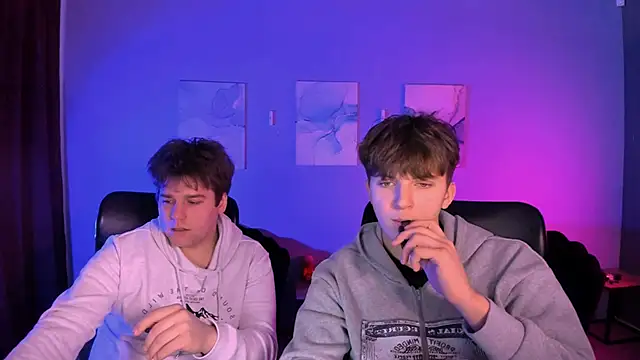 travis wolf  online show from February 5, 2026, 9:58 am