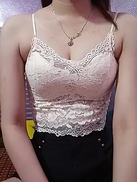 CherryBeii online show from May 16, 2026, 12:40 am