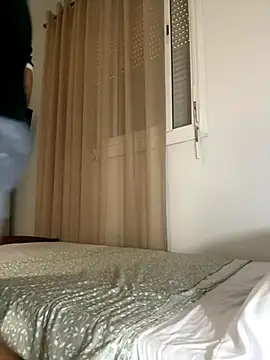 Merousexy282828 online show from September 29, 2025, 2:33 pm